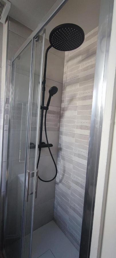 **Studio Holidays** Centre Ville 20 M2 Chalons-en-Champagne Exterior photo