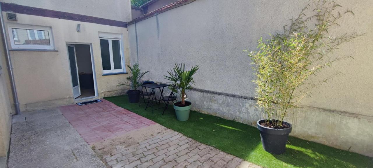 **Studio Holidays** Centre Ville 20 M2 Chalons-en-Champagne Exterior photo